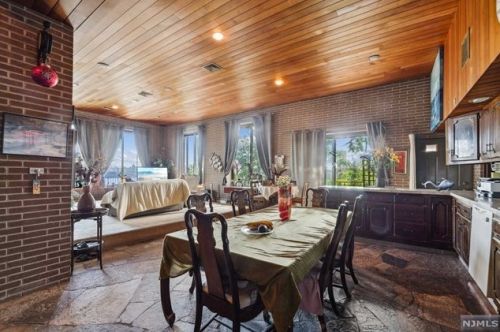 114 Pne St, Cliffside Park NJ 07010-1018 exterior