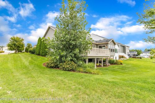 4106 Presidents Way, Dewitt MI 48820-7883 exterior