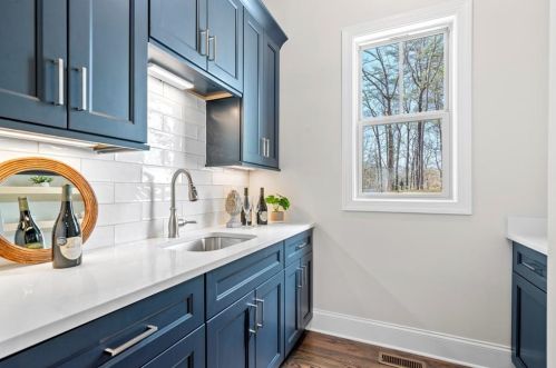 5574 Marks Dr, Gainesville GA 30506-2351 exterior