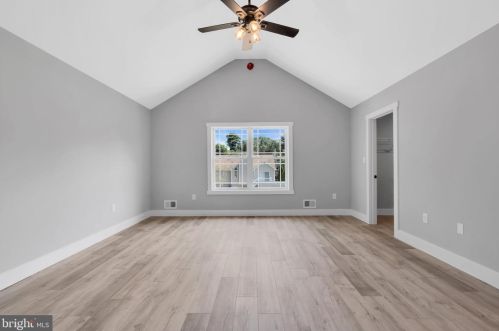 393 Hoover Ave, Berkeley Township NJ 08721-2866 exterior