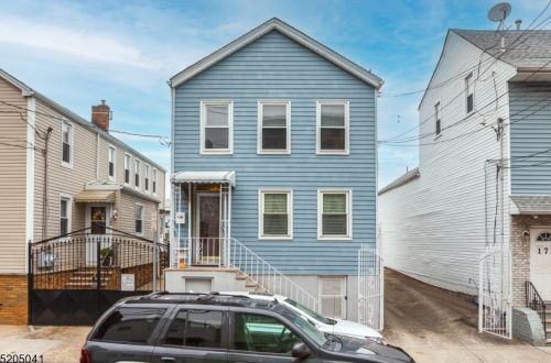 170 Oliver St, Newark, NJ 07105-2007