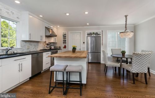 65 Linwood Cir, Princeton NJ 08540-3623 exterior