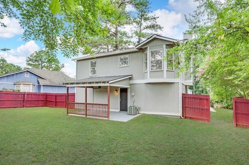 5410 Forest Downs Cir, Atlanta GA  30349-2488 exterior