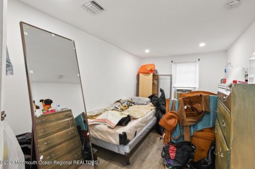 504 Ave, Belmar NJ 07719-2433 exterior