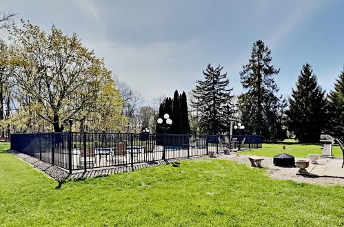 1 Autumn Ave, Jackson Twp, NJ 08527-3160