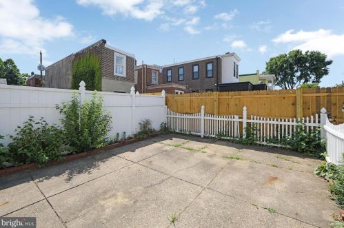 536 Belgrade St, Philadelphia PA 19125-2718 exterior