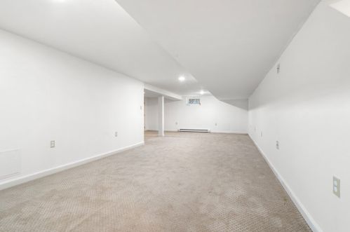 401 Massachusetts Ave, North Andover MA 01845-4340 exterior