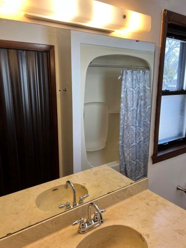 2316 Marshall St, Manitowoc WI 54220-4860 exterior