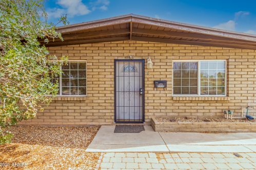 385 Comanche Dr, Chandler, AZ 85224-4312
