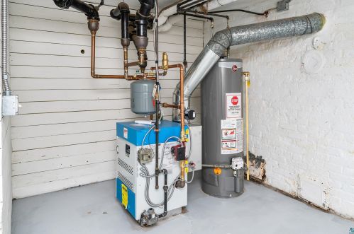 702 Woodland Ave, Duluth MN 55812-1425 exterior