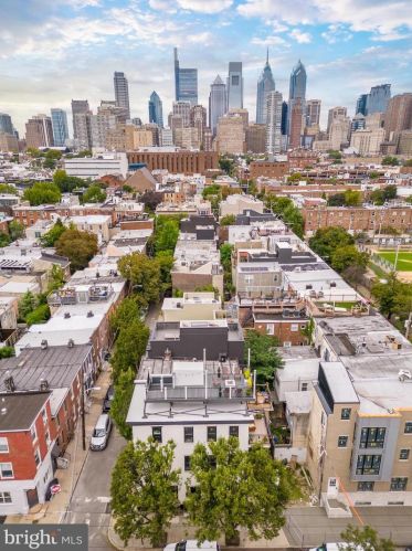 1803 Catharine St, Philadelphia PA  19146-1837 exterior