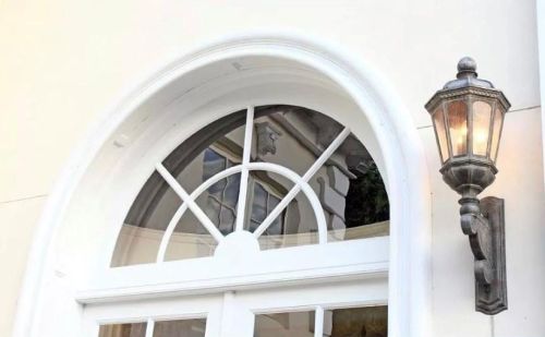 223 Corey Ln, Middletown RI 02842-5659 exterior