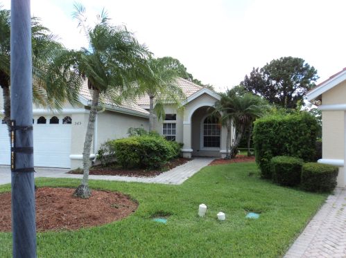 565 New Castle Cv, Fort Pierce, FL 34986-3406