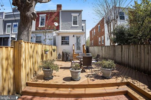 418 Fayette St, Alexandria VA 22314-2228 exterior