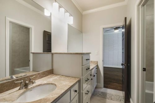 654 Kimberly Ln, Atlanta GA 30306-2224 exterior