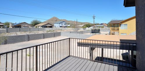 3417 Calle De Ln Bajada, Tucson AZ 85746-8337 exterior