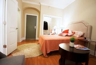 1101 Columbia Ave, Chicago IL  60626-4563 exterior