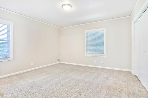 655 Lynn Cir, Atlanta GA  30311-2314 exterior