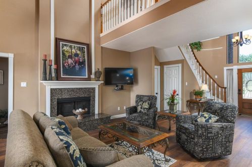 48 La Costa Dr, Montgomery TX 77356-5357 exterior