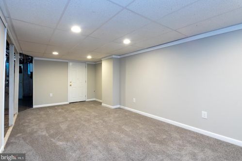 312 Westbridge Rd, Manor PA 19036-1530 exterior