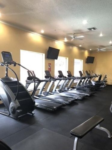 2010 Palm Ave, Tampa FL  14101-3932 exterior