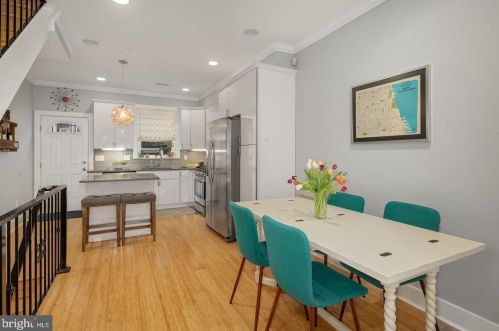 722 Dudley St, Philadelphia PA  19148-2424 exterior