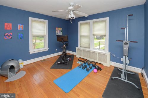 305 Cattell Ave, Camden NJ 08107-2334 exterior