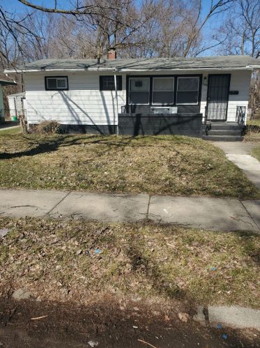 1024 35th Ct, Gary, IN 46409-1407