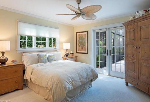 575 18 Ave, Naples FL 34120-2772 exterior