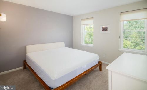 807 18 St, Philadelphia PA 19130-1502 exterior