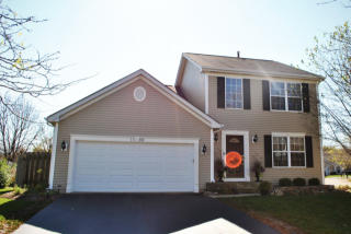 1109 Cumberland Rd, Aurora, IL 60504-5881