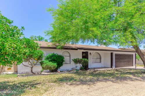 1326 Ivanhoe St, Chandler AZ  85225-5319 exterior