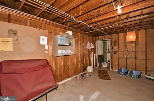 613 Chestnut St, Limerick PA 19468-2115 exterior