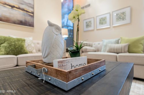 6413 31st St, Phoenix AZ 85008-1127 exterior