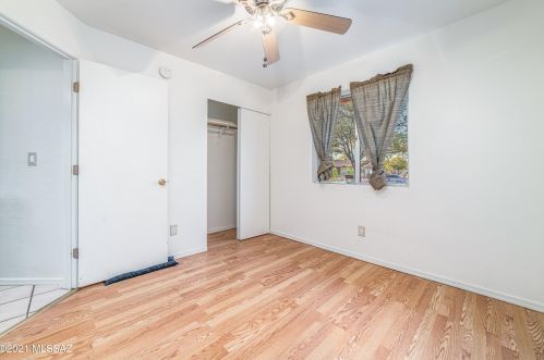 7421 Calle Medina, Tucson AZ  85757-8505 exterior