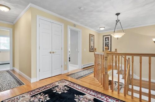 97 Gaskill St, Woonsocket RI 02895-1011 exterior