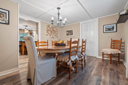 39 Pollard Rd, Plaistow NH 03865-2531 exterior