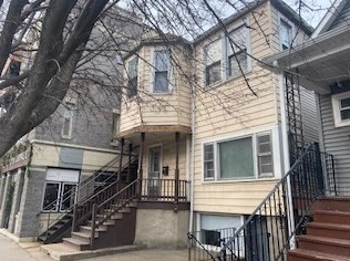 2240 Irving Park Rd, Chicago IL  60618-3839 exterior