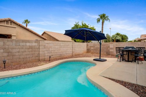 944 Morelos St, Chandler AZ 85226-4987 exterior