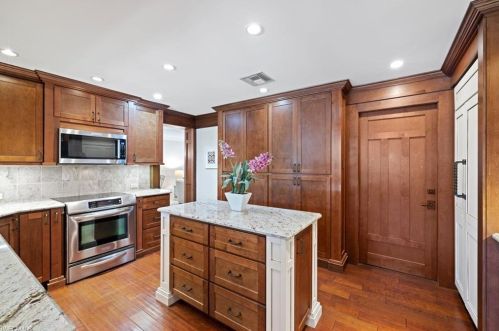 777 Binnacle Dr, Naples FL 34103-2725 exterior