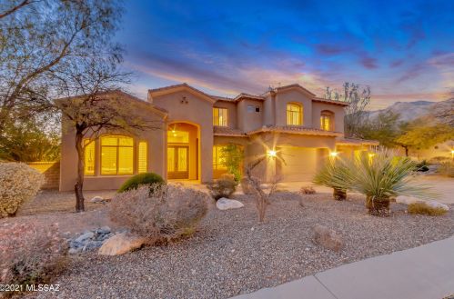 6083 Pinnacle Ridge Dr, Tucson, AZ 85718-3500