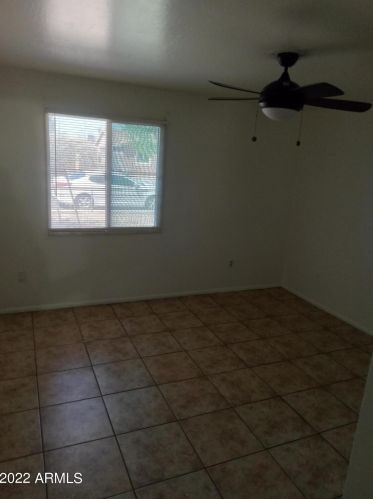 2021 66 Ave, Phoenix AZ 85033-2711 exterior