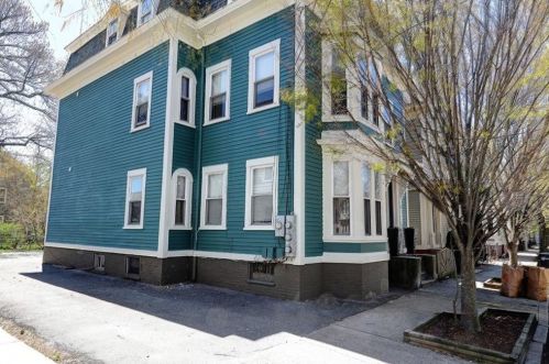42 Hudson St, Providence, RI 02909-1707