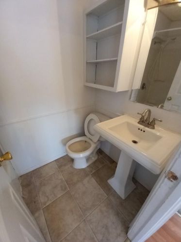 1837 Ruddiman Dr, Meskegon MI 49445-3286 exterior