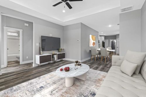 927 Florence St, Denison TX  75020-6927 exterior