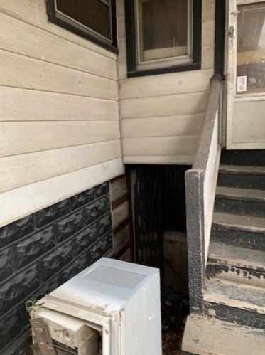 340 109th Pl, Chicago, IL 60628-3314