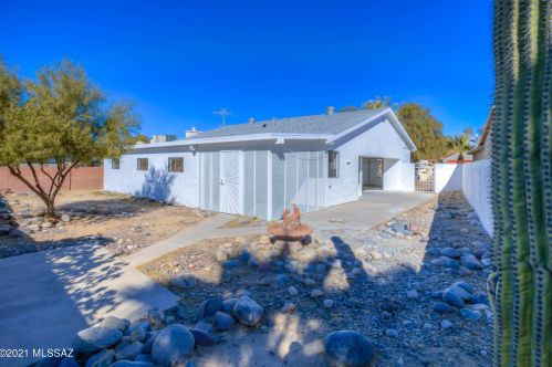 5125 Condor Dr, Tucson AZ 85742-9405 exterior