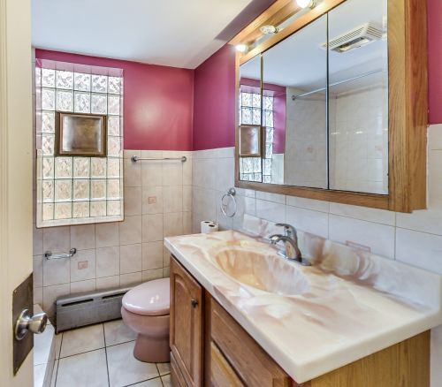 1719 Melvina Ave, Chicago IL 60646-1123 exterior