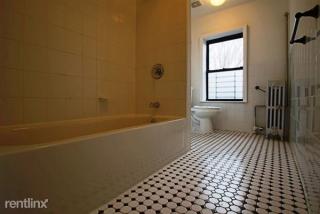 693 Jefferson Ave, Brooklyn NY  11221-2102 exterior