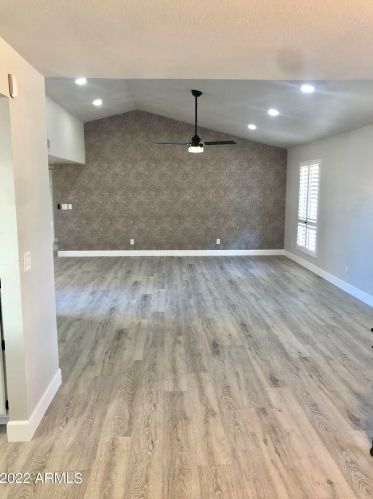 26249 Brentwood Dr, Chandler AZ 85248-6702 exterior